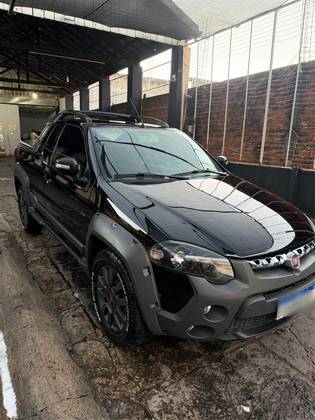 FIAT STRADA 1.8 MPI ADVENTURE CE 16V FLEX 2P MANUAL FIAT STRADA 1.8 MPI ADVENTURE CE 16V FLEX 2P MANUAL
